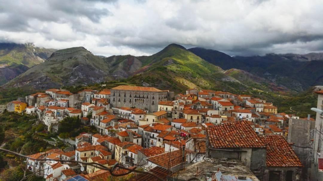 Monolocale Nel Centro Storico Bed & Breakfast Aieta Luaran gambar